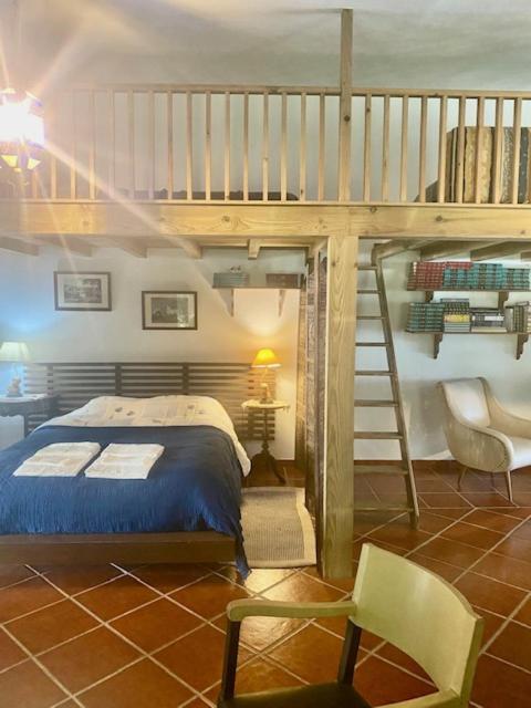 Casa Girassol With A Beautiful Private Pool And Garden Holiday home