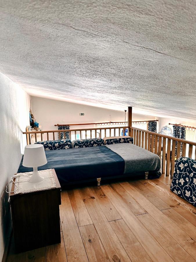 Casa Girassol With A Beautiful Private Pool And Garden Holiday home