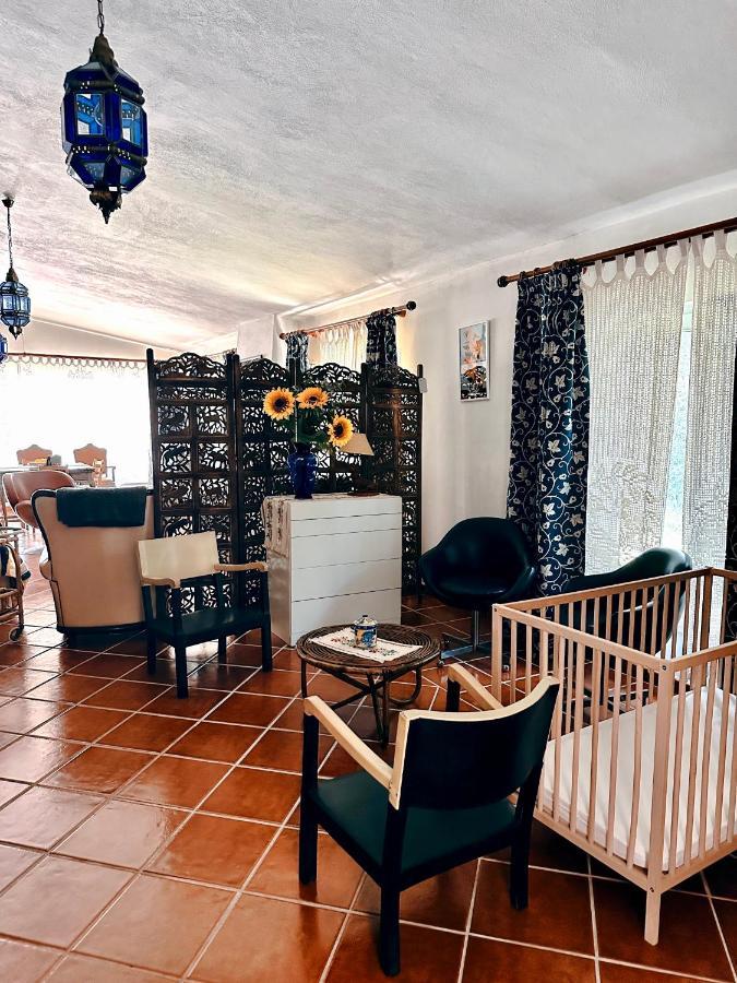 Holiday home Casa Girassol With A Beautiful Private Pool And Garden Sintra