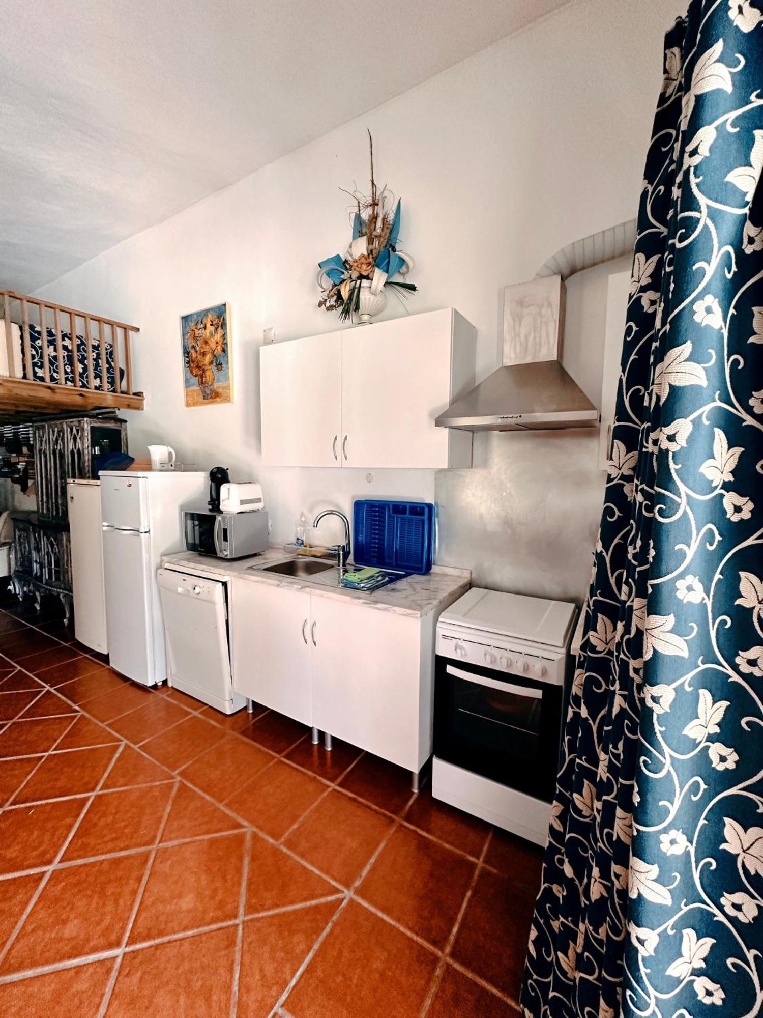 Casa Girassol With A Beautiful Private Pool And Garden Holiday home *