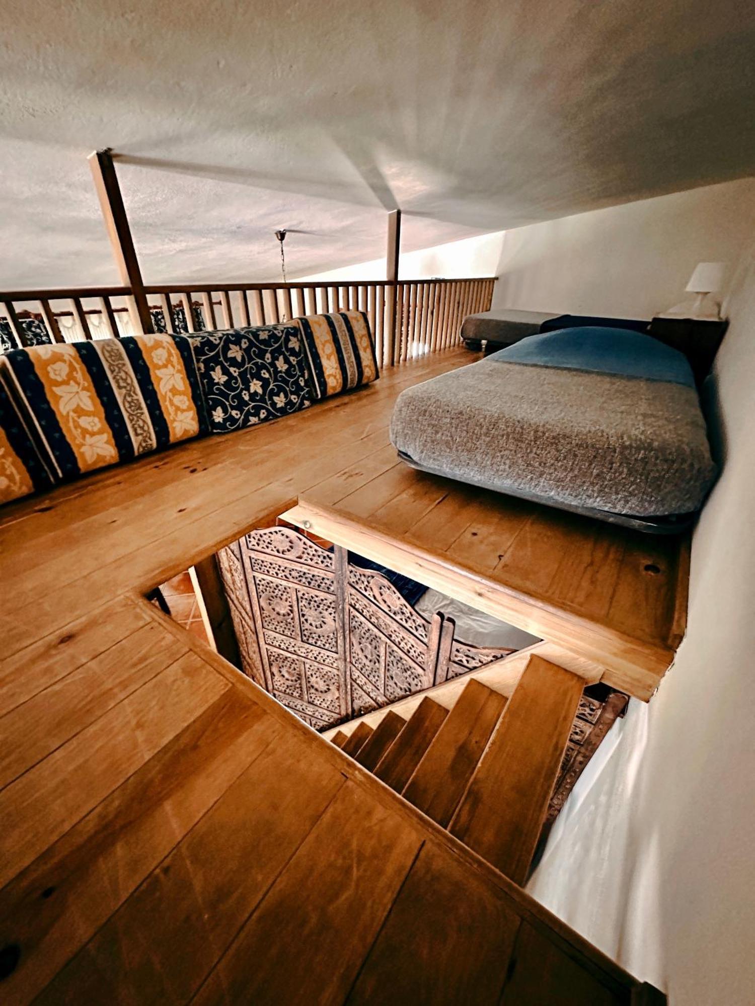 Casa Girassol With A Beautiful Private Pool And Garden Holiday home