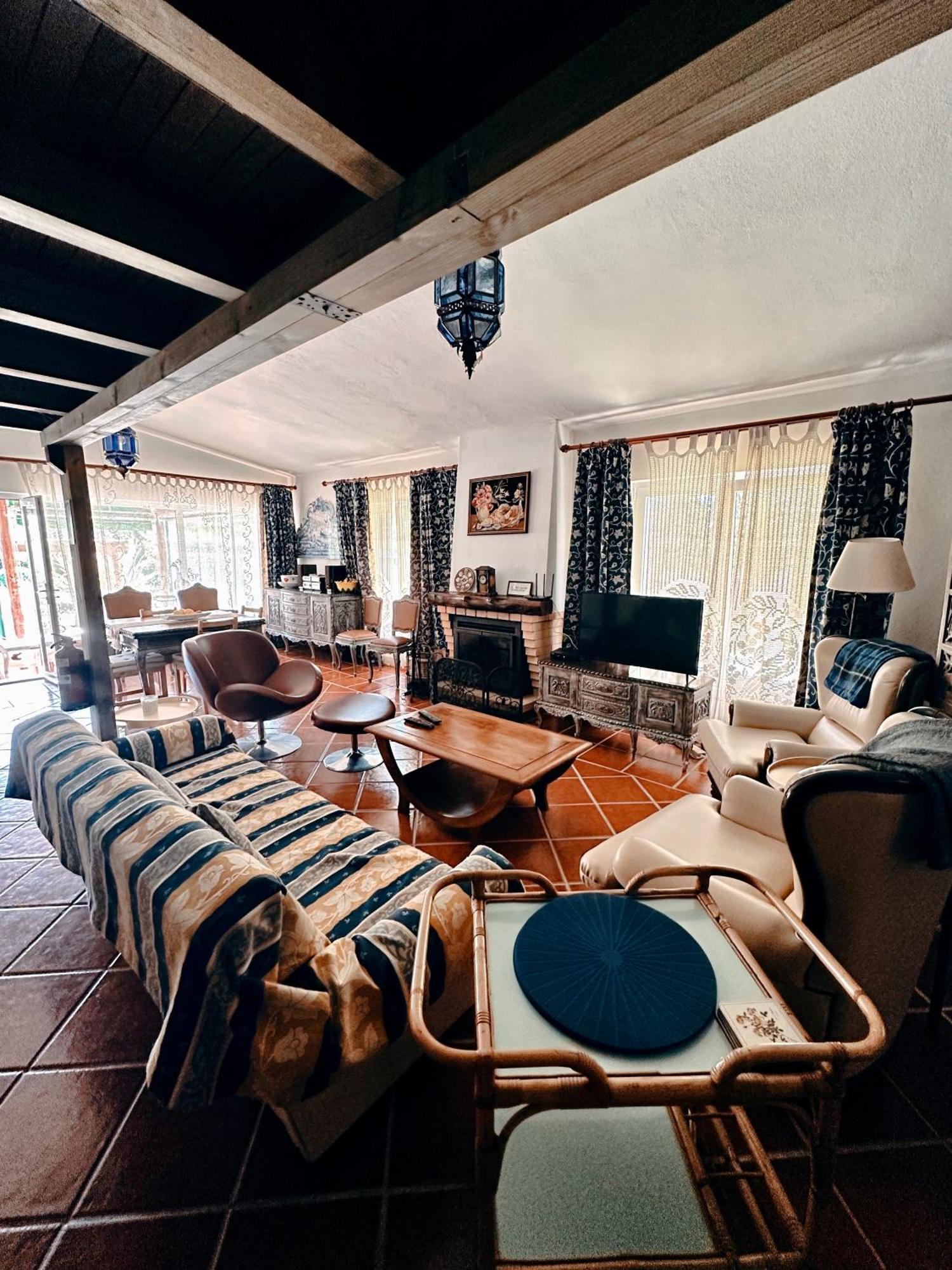 Casa Girassol With A Beautiful Private Pool And Garden