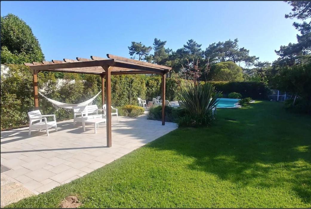 Holiday home Casa Girassol With A Beautiful Private Pool And Garden